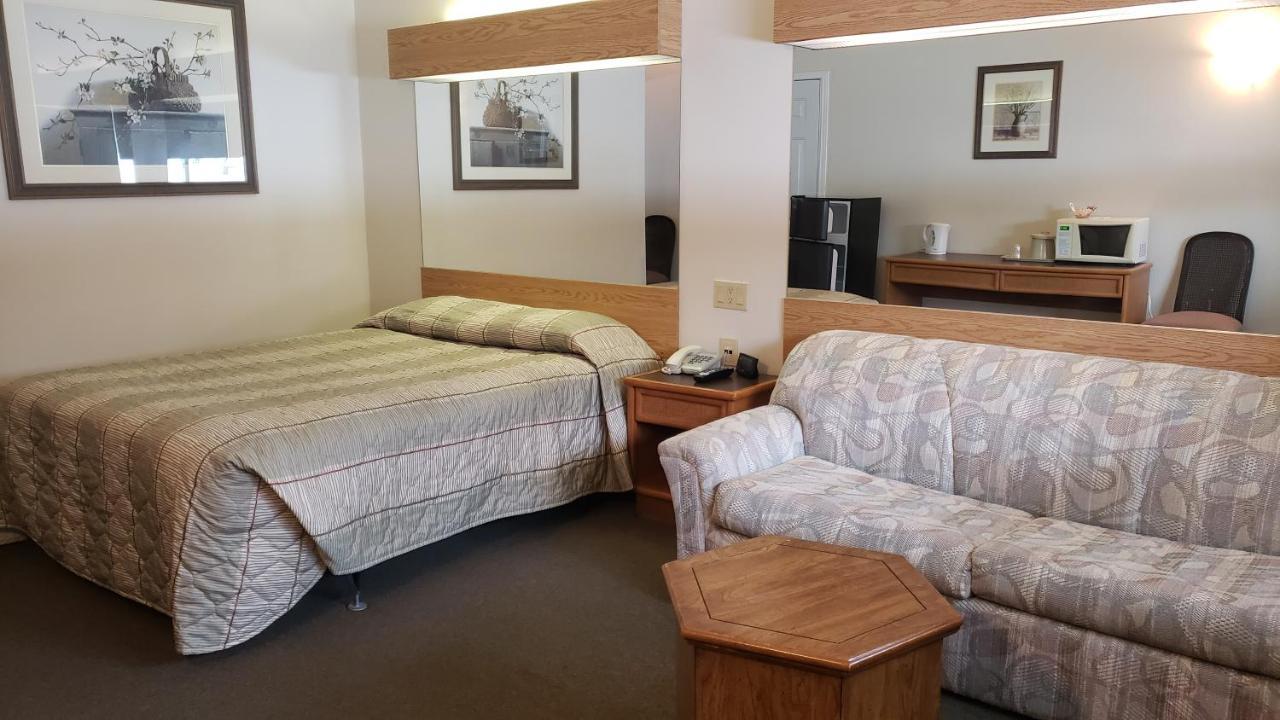 Calabogie Motor Inn Kültér fotó