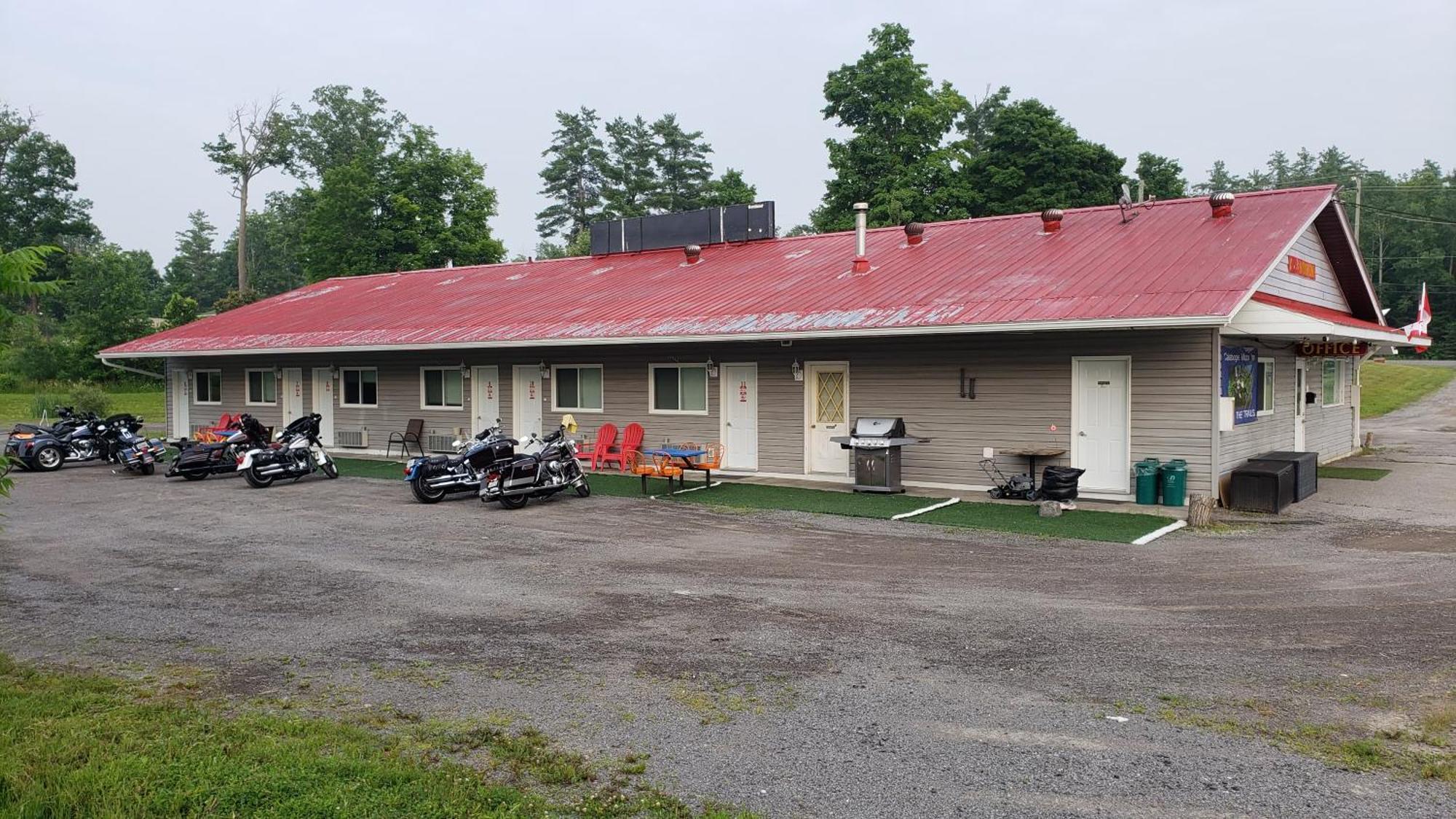 Calabogie Motor Inn Kültér fotó