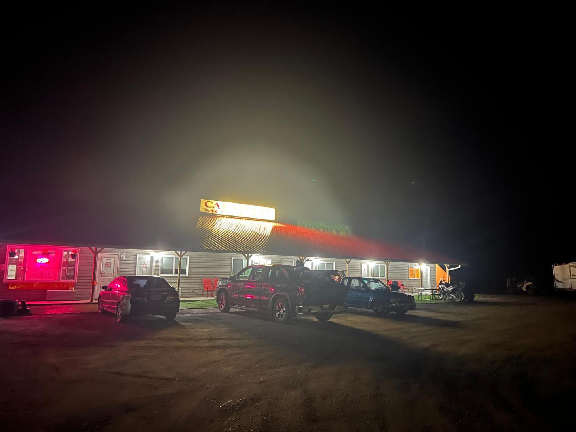 Calabogie Motor Inn Kültér fotó